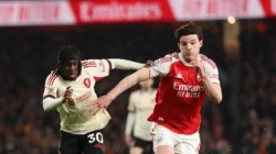 Video : Arsenal Gagal Menang, Liverpool Bertahan Keras